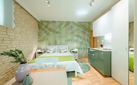 Apartments Villa Mak